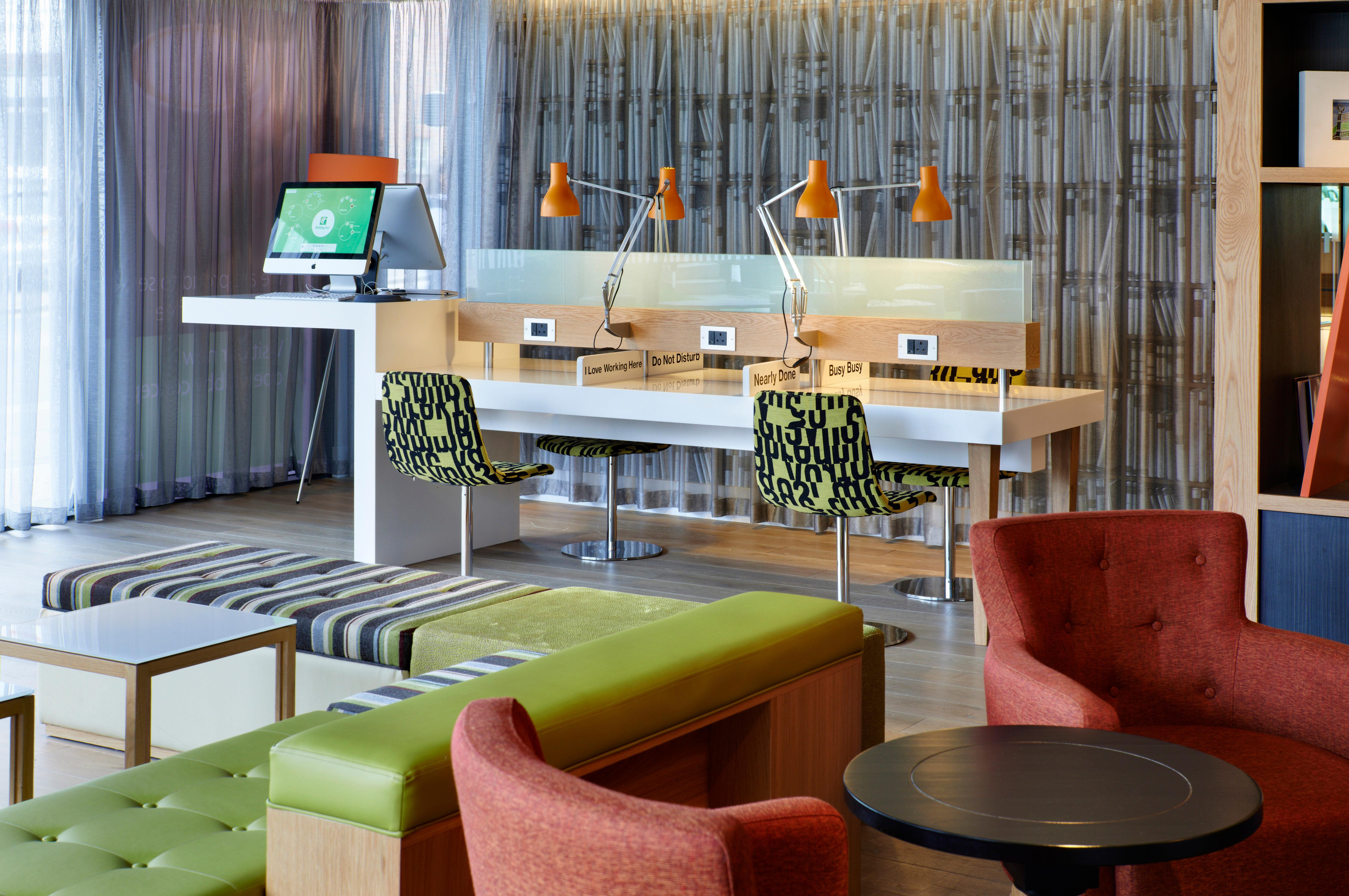 Hotel London Lock By Ihg Brentford