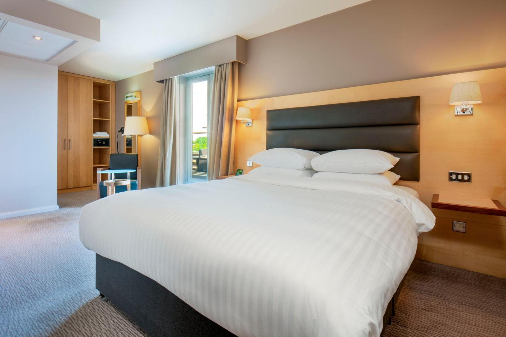 London Lock By Ihg Hotel Brentford